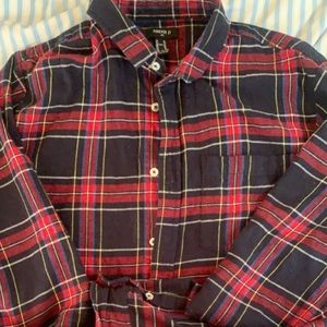Men’s Button up shirt